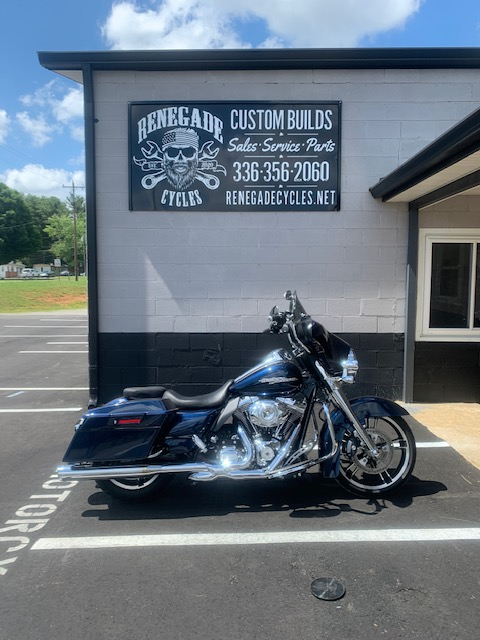 2012 HARLEY DAVIDSON STREET GLIDE